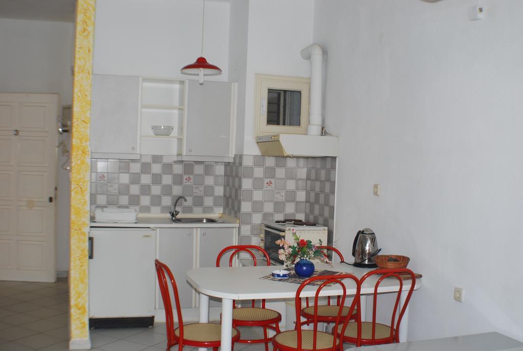 Renia Studios Agia Pelagia  Quarto foto